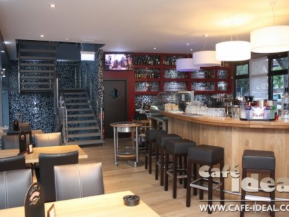 照片: Cafe Ideal