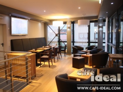 照片: Cafe Ideal