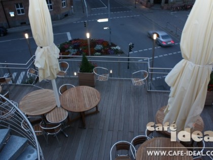 照片: Cafe Ideal
